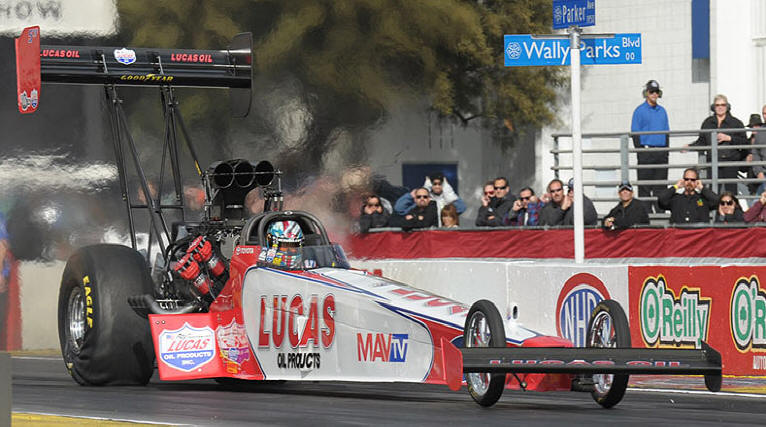 what is a blower motor drag racing